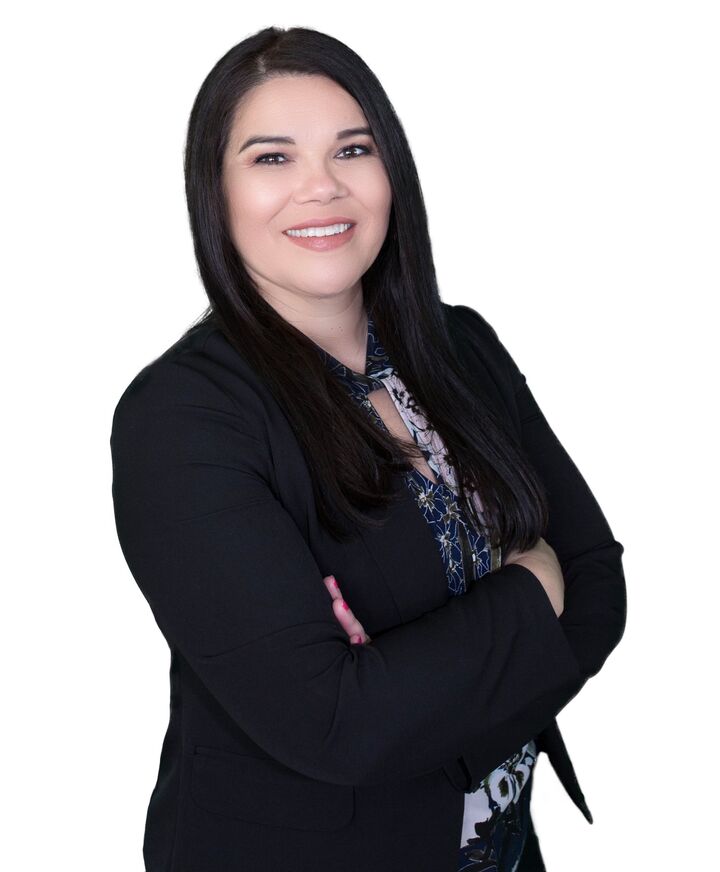 Claudia Sosa, Real Estate Salesperson in Alta Loma, Experience