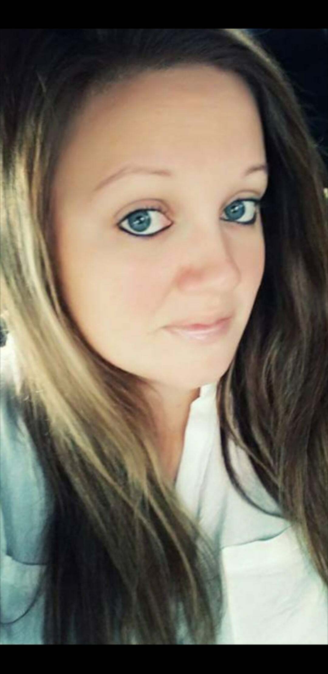Rachel Larsen, Real Estate Salesperson in Elkhorn, Affiliated