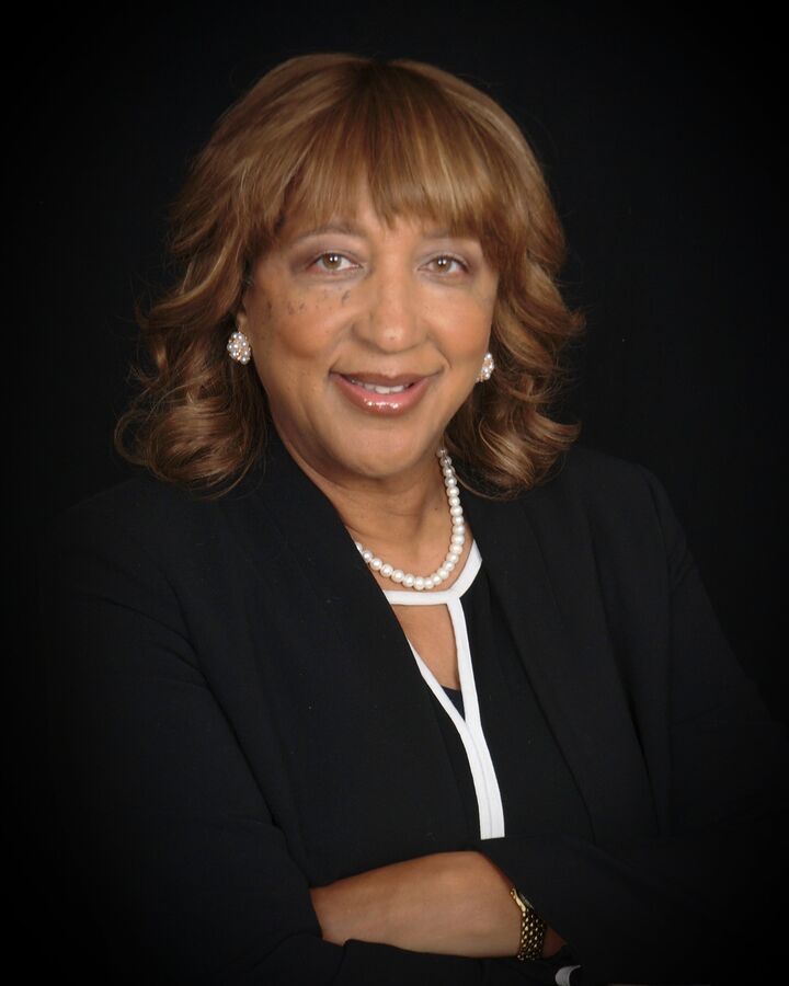 Ellen Horton, Real Estate Salesperson in Castro Valley, Masters