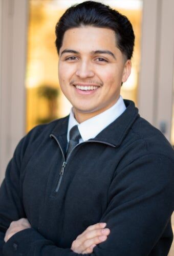 Miguel Miranda III, Real Estate Broker in Kennewick, Tomlinson