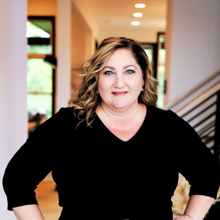 Deanna Marra