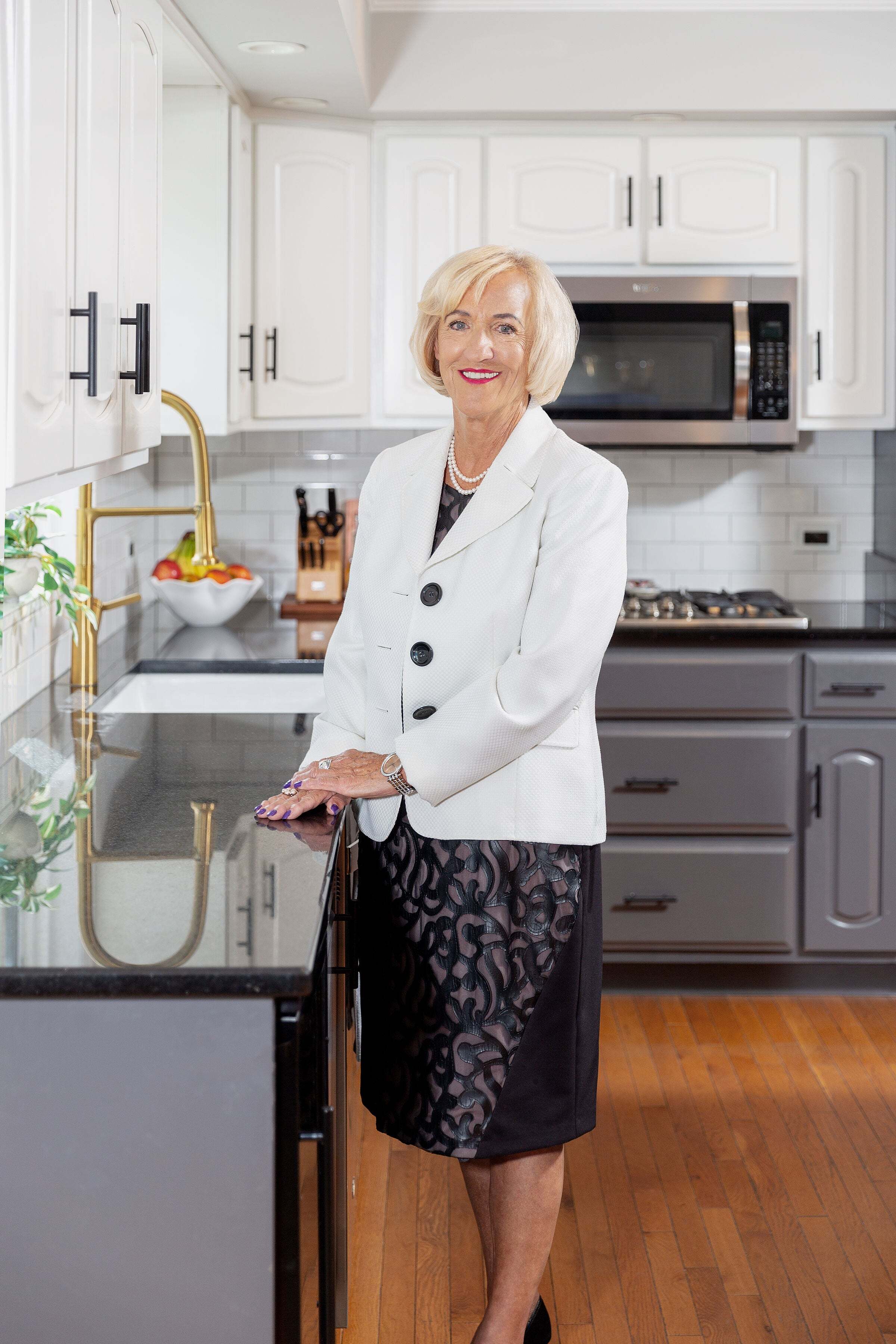 Branka Poplonski, Associate Real Estate Broker in Addison, Circle