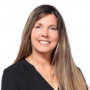 Stacy Tennesen, Real Estate Broker in Merced, Select Real Estate, Inc.