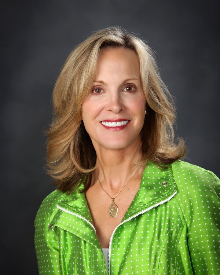 Barbara Kennon, Associate Real Estate Broker in Columbus, Kennon & Parker
