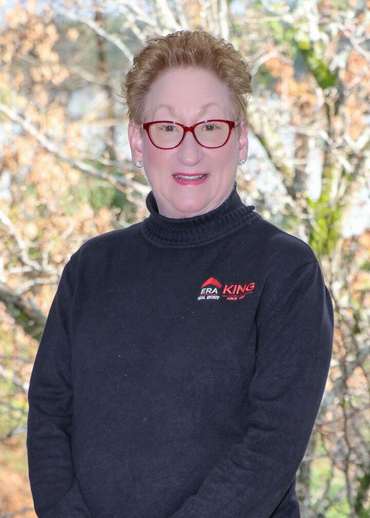 Terri Steinert, Real Estate Broker in Hoover, ERA King Real Estate Company, Inc.