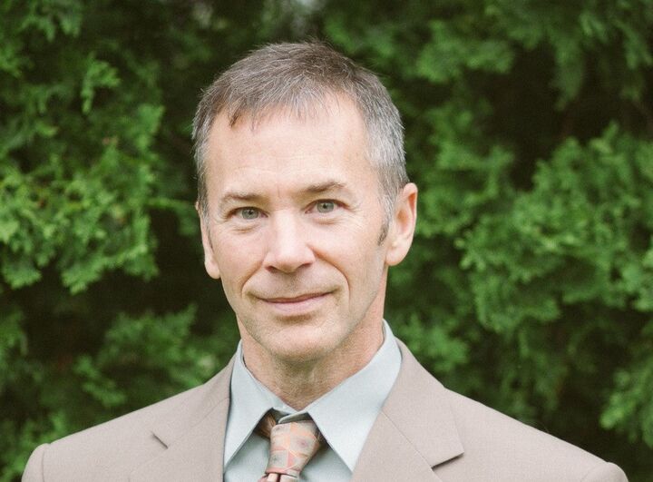 Dennis McLaughlin, Real Estate Salesperson in Harrisburg, Maturo