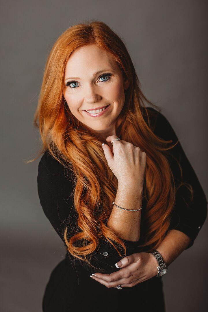 Julie Wyrick,  in Hurricane, Central