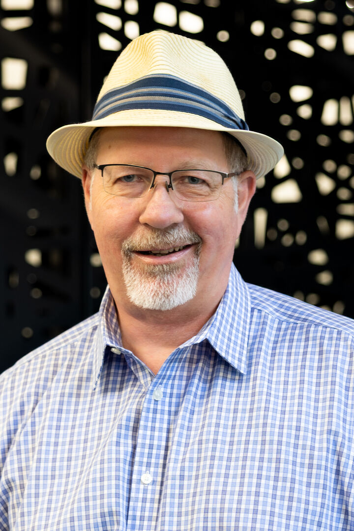 Tony Teresi,  in Sacramento, Windermere