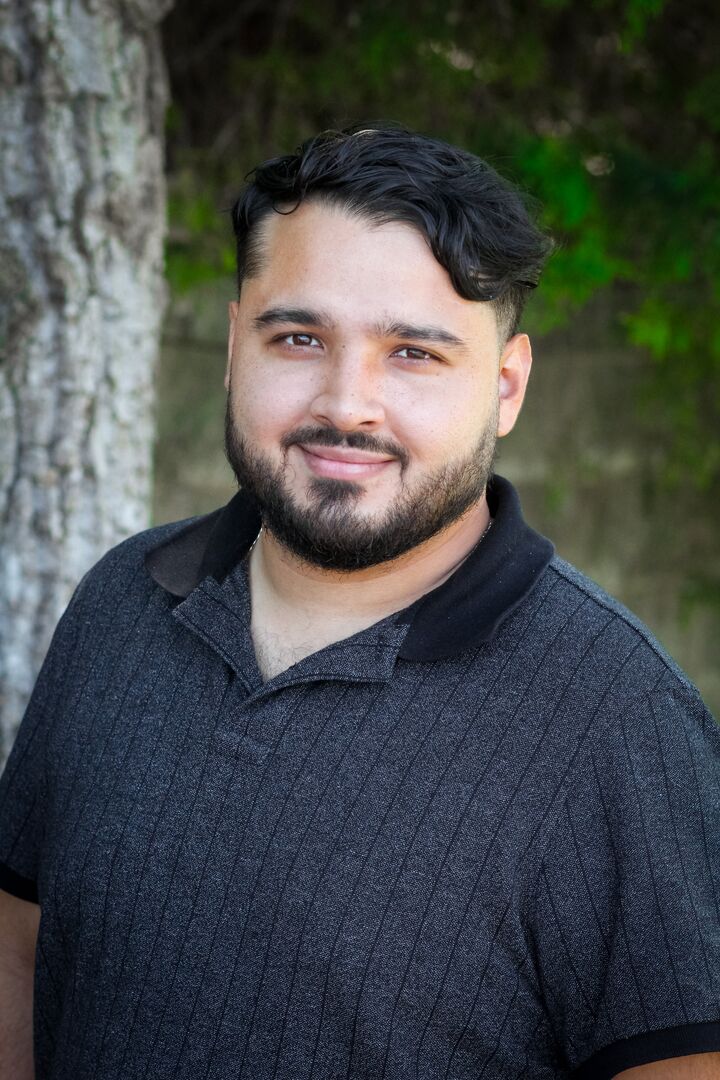 Vincent Hernandez, Real Estate Broker in Greensboro, Paracle