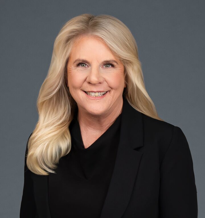 Dana 'DeLong' Wenzell, REALTOR® in Johnson City, Legacy