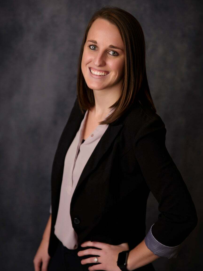 Taylor Swaney, Real Estate Salesperson in Oelwein, Signature Real Estate