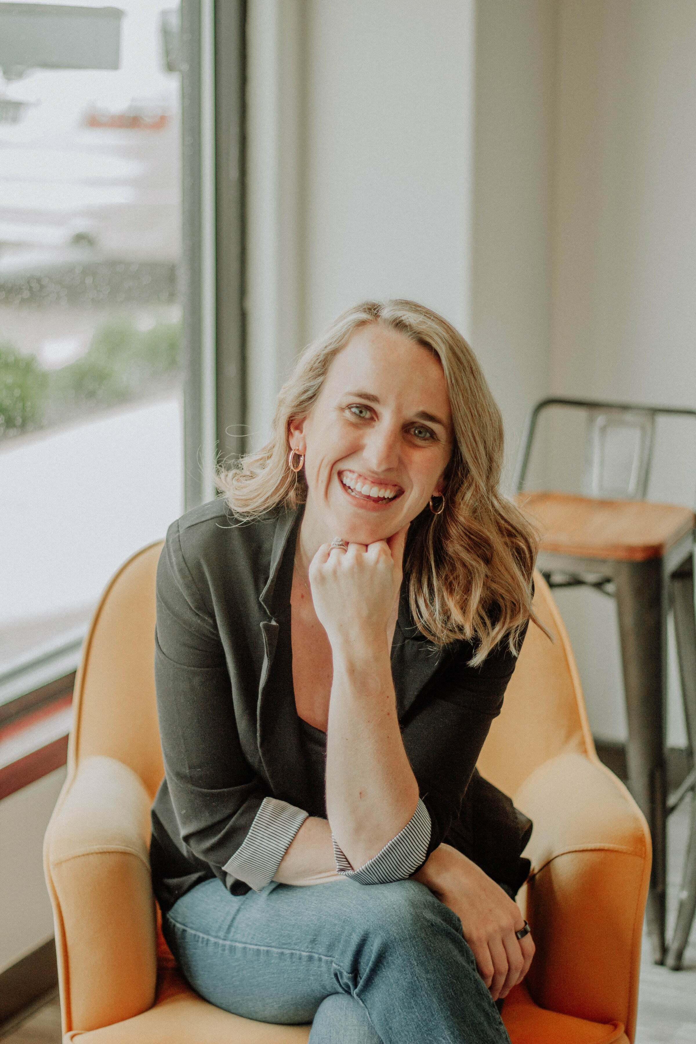 Taylor Swaney, Real Estate Salesperson in Oelwein, Signature Real Estate