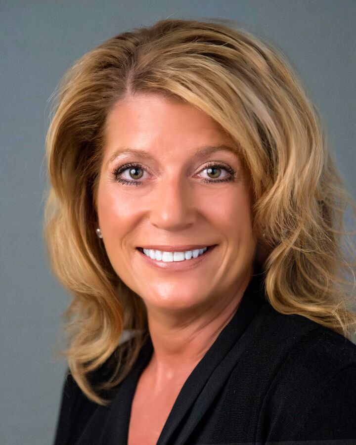 Susan Easter, Real Estate Salesperson in Roseville, Reliance Partners
