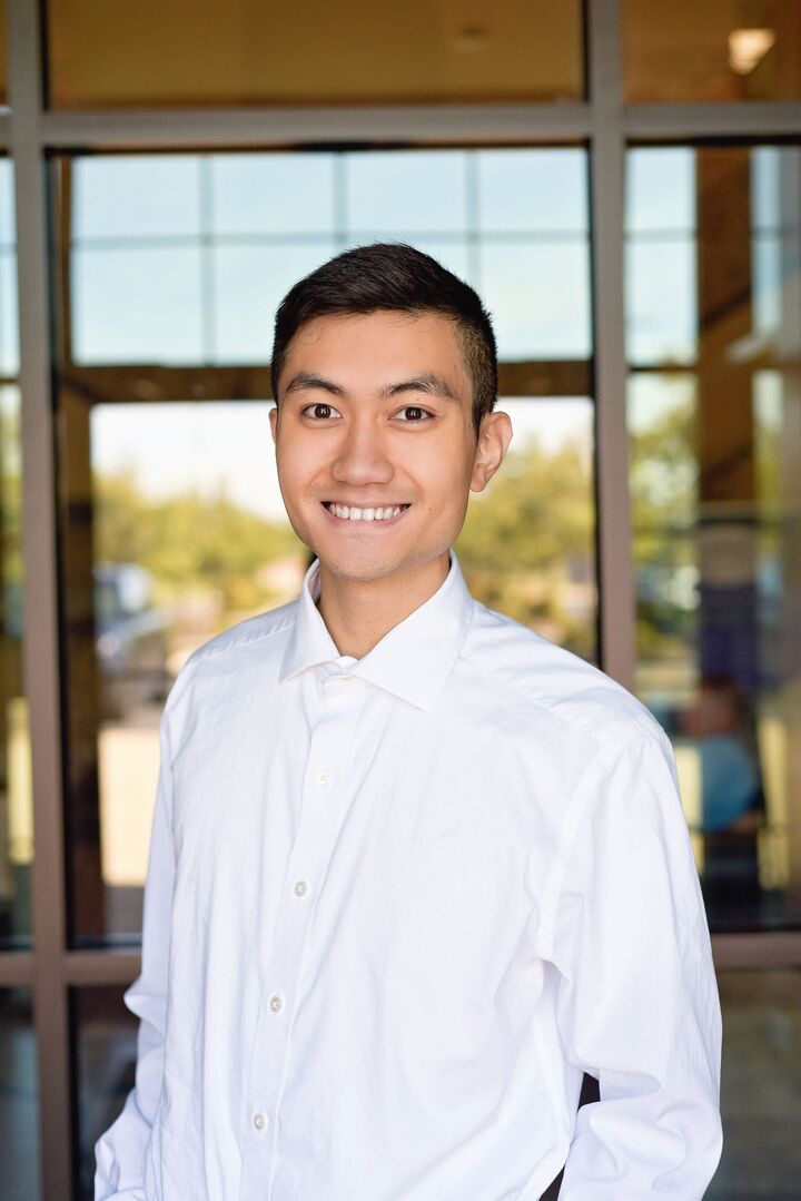 Adong Ni, Real Estate Salesperson in Dayton, Heritage