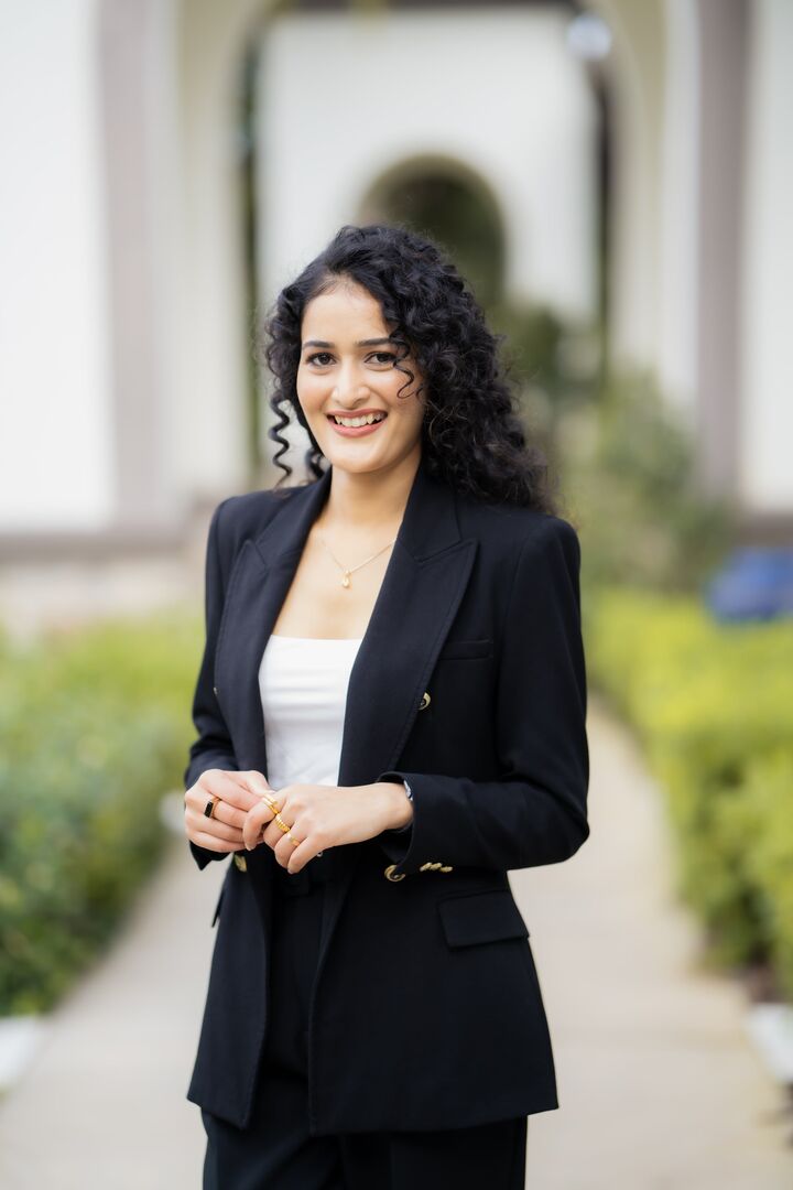 Kiwi Panwar, Real Estate Salesperson in Orlando, Carioti