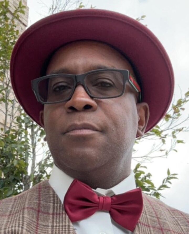 Demond Queener,  in Cleveland, Kinard Realty