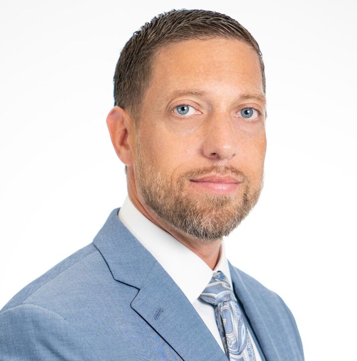 Adam DuBois,  in Hauppauge, Realty Connect