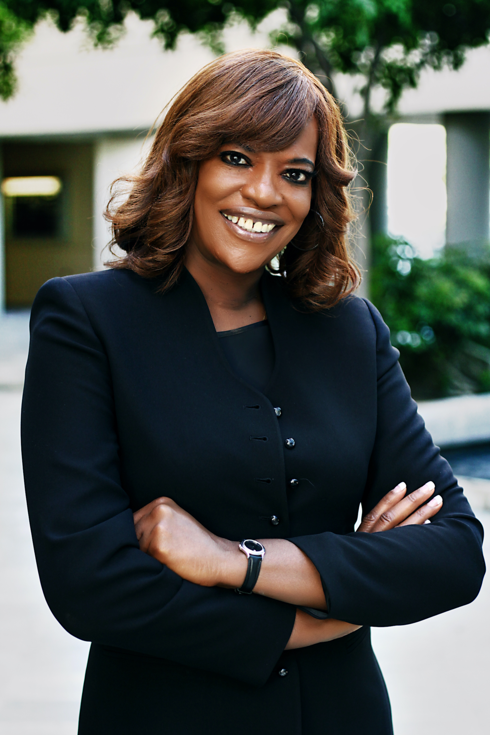 Olga Scott, in Calabasas, Pinnacle Estate Properties