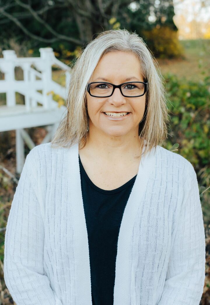 Cheryl Hoskins,  in Tiffin, Bolte Real Estate