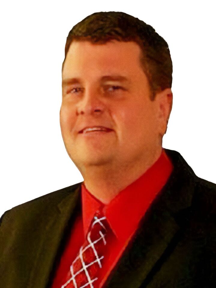 Dallas Barkman, Real Estate Salesperson in Three Rivers, Affiliated