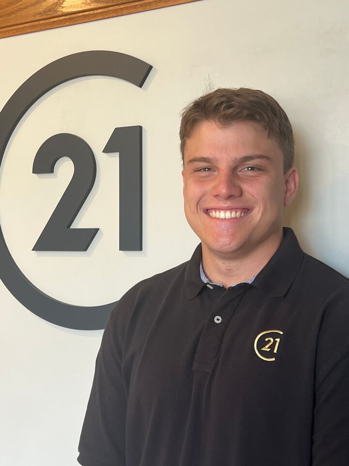 Cooper Stine,  in Port Clinton, Bolte Real Estate