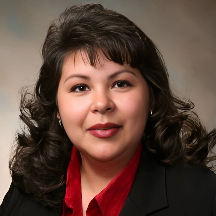 Maggie Zarate, Real Estate Salesperson in Fremont, The Good Life Group