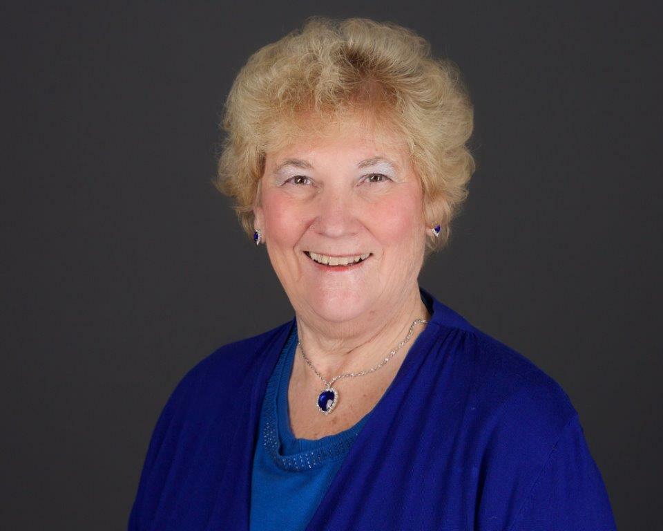 MONNA LOU HENNINGER, Real Estate Broker in Bethlehem, Heritage Real Estate