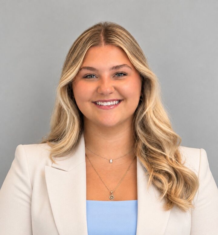 Haley Erwin, Real Estate Salesperson in Satellite Beach, Paradise