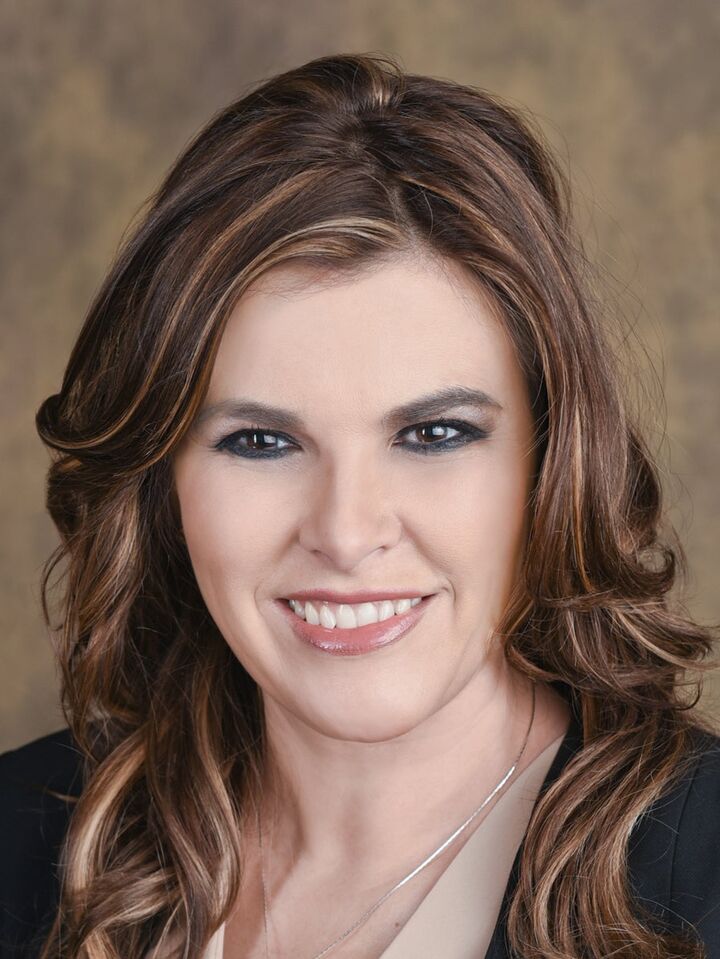 Martha Zahuita, Real Estate Broker in Bellevue, RSVP Brokers ERA