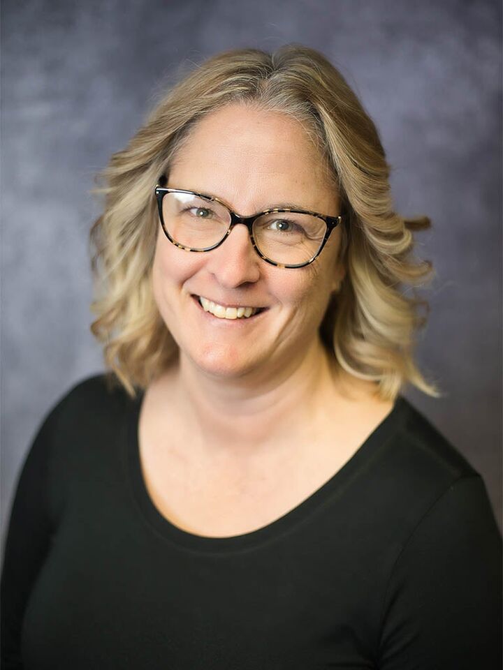 Jenny Chaney, Associate Real Estate Broker in Lansing, Affiliated