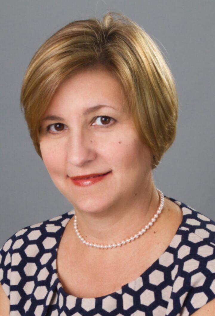 Rosa Casey, Real Estate Salesperson in Miami, World Connection