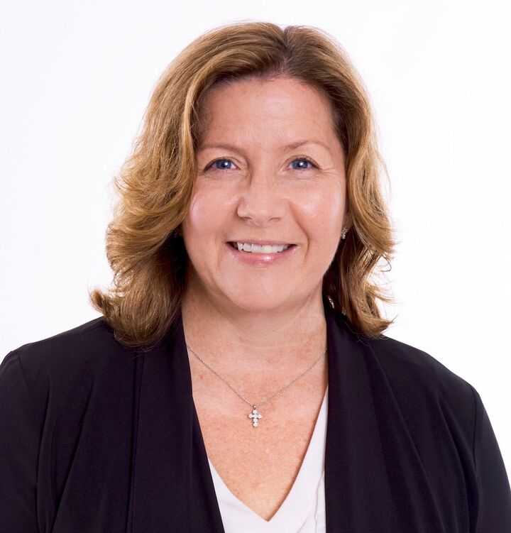 Lisa Carter, Real Estate Salesperson in Mount Dora, ERA Grizzard Real Estate