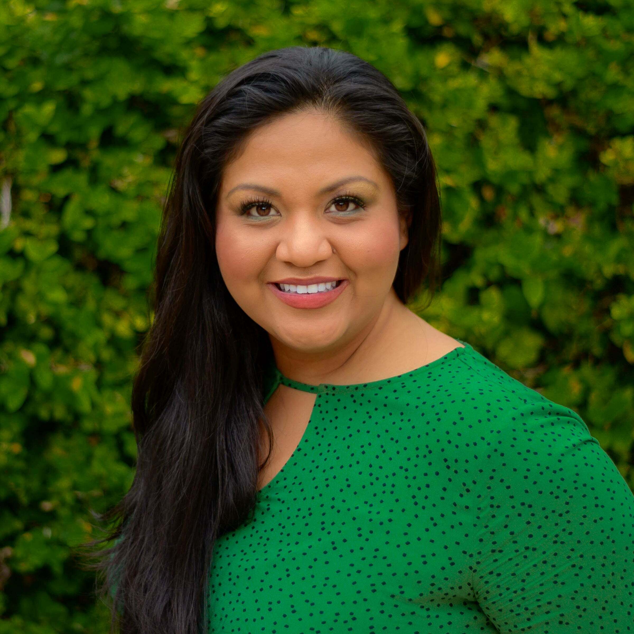 Betty Flores, Real Estate Salesperson in Celebration, Lifestyles Realty