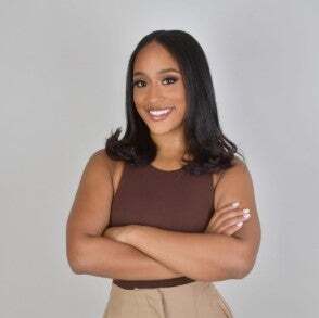 Franshely Cedano, Real Estate Salesperson in Southampton, Advantage Gold