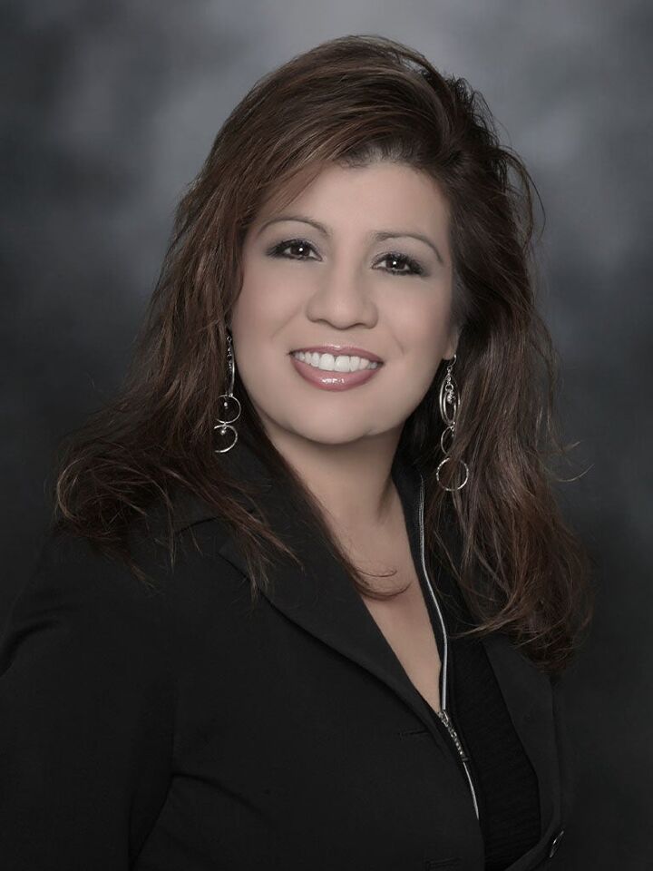 Renee Billszar, Real Estate Salesperson in Rancho Santa Margarita, Affiliated