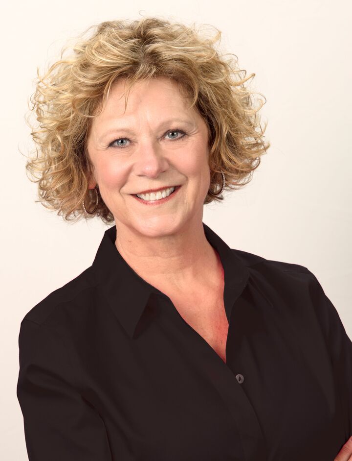 Deborah Stafford, Real Estate Salesperson in Roseville, Reliance Partners