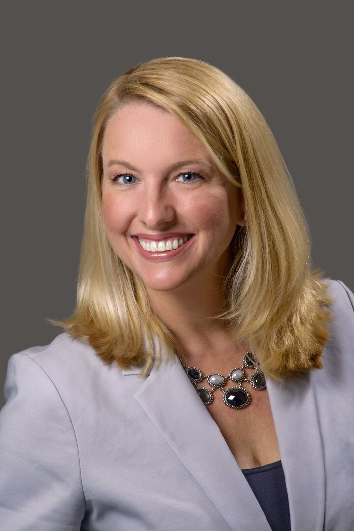 Kim Lewis, Real Estate Broker in Zionsville, Scheetz