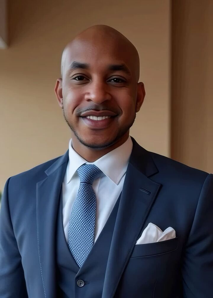 Dominque Daphness, Real Estate Salesperson in Murrieta, Masters