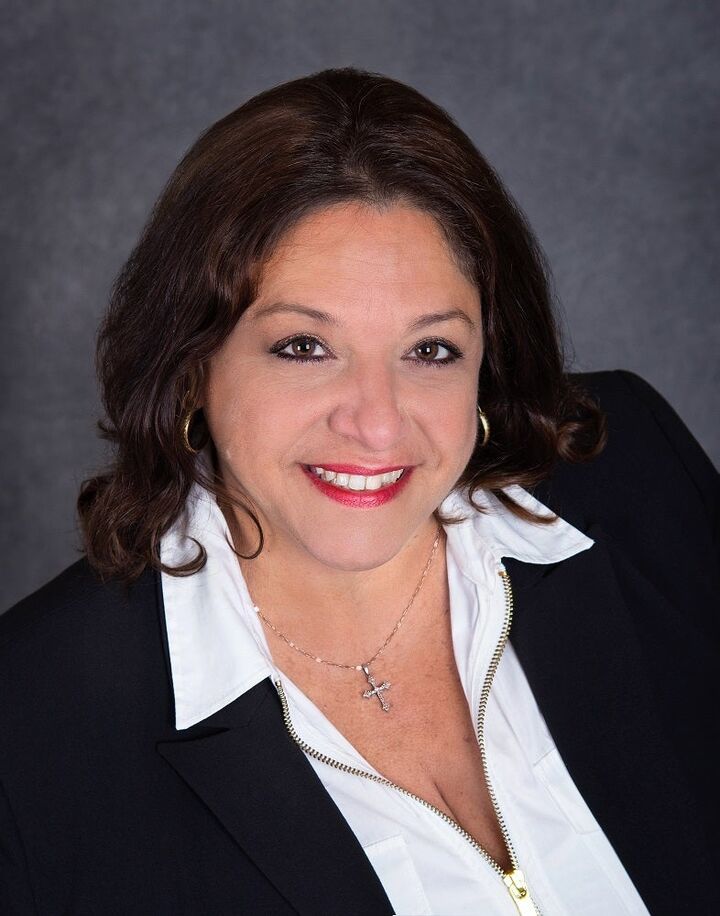 Nina Gammello LLC, Real Estate Salesperson in Celebration, Carioti