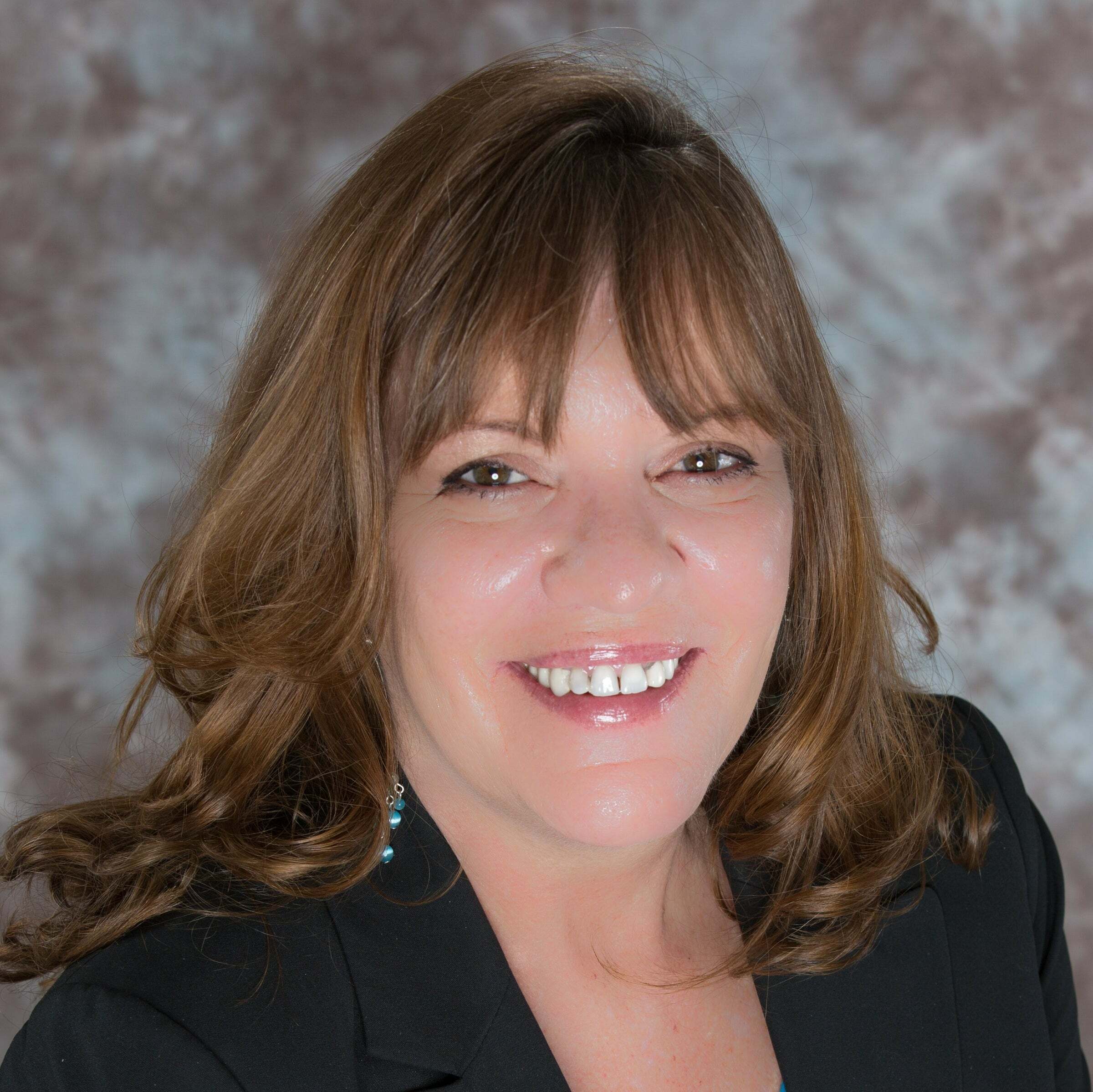 Janet Lane, Associate Real Estate Broker in Bloomington, Scheetz