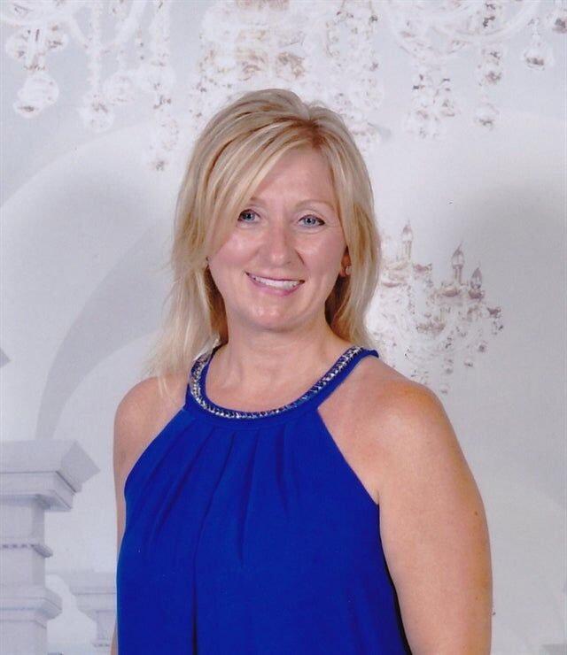 Kathy Kautz, Associate Real Estate Broker in Aurora, Circle