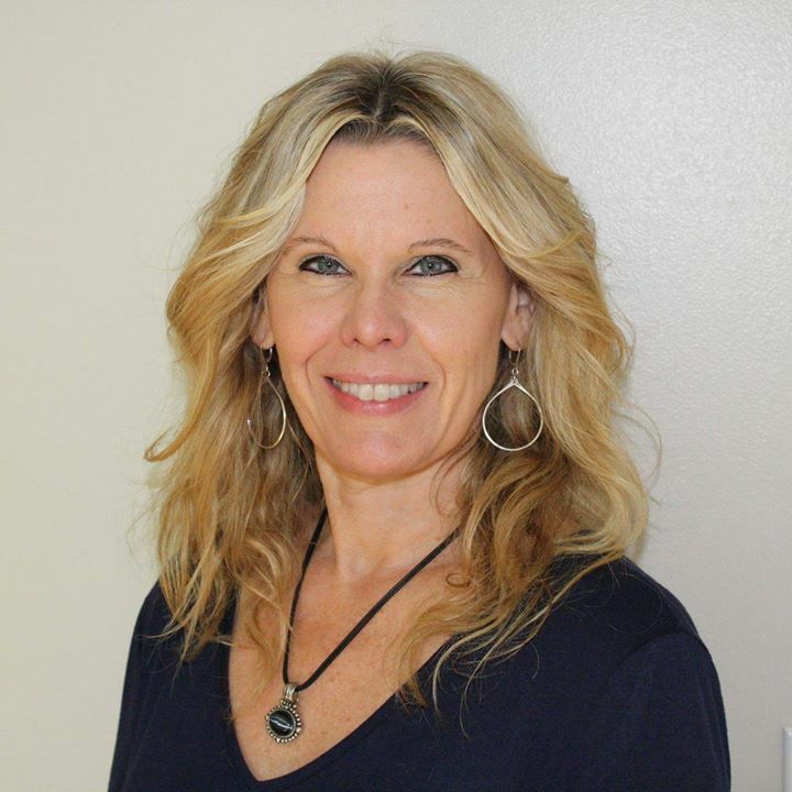 Donna Humiston,  in Hendersonville, Connected