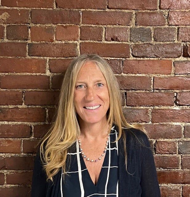 Anne Carr, Real Estate Salesperson in Dover, PEGGY CARTER TEAM