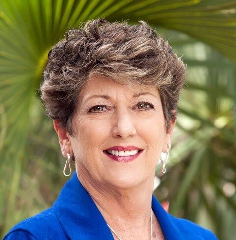Loretta Maimone, Real Estate Broker/Real Estate Salesperson in Mount Dora, ERA Grizzard Real Estate