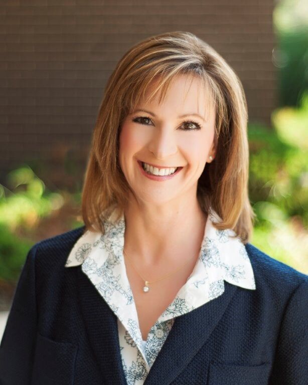 Lisa Burke, Real Estate Salesperson in Centerville, Heritage