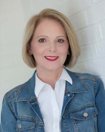 Sandy Dallett, Real Estate Salesperson in Tallahassee, Hartung