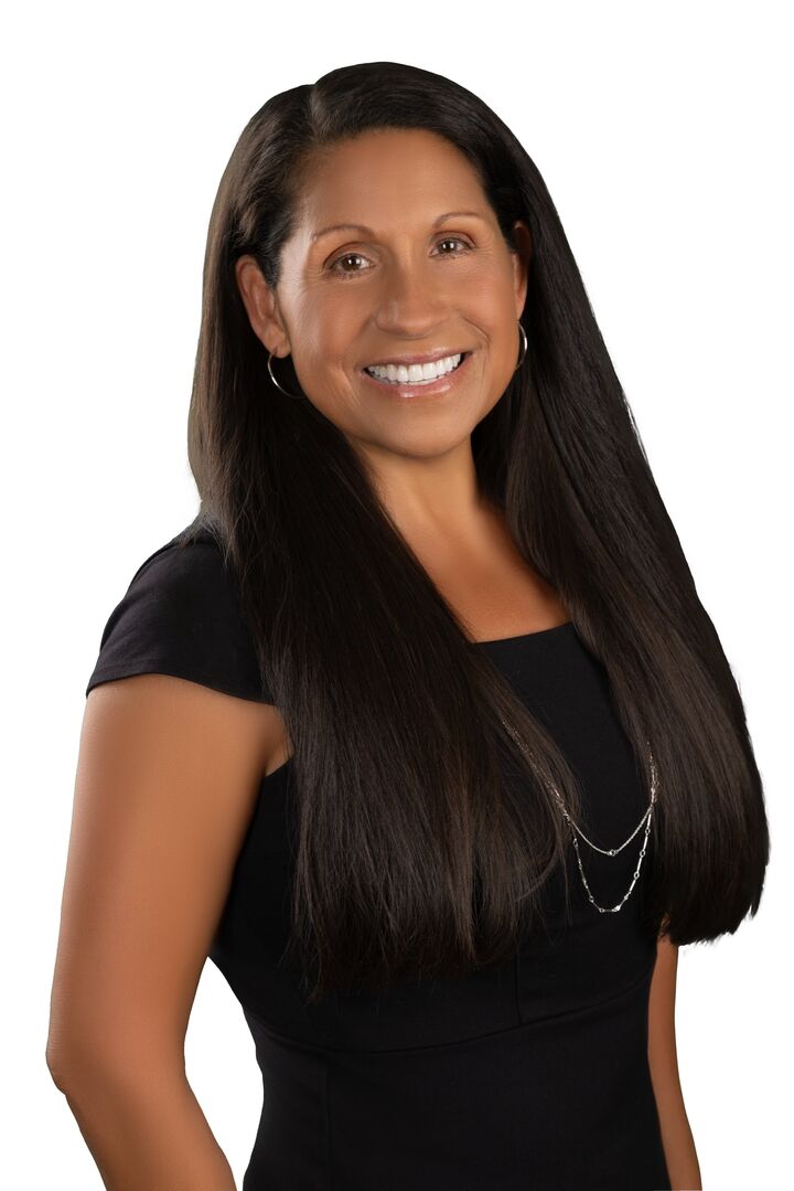 Heather Chalmers, Real Estate Salesperson in Murrieta, Associated Brokers Realty