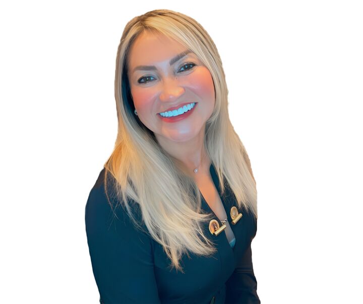 Lorena Lugo,  in Kearny, Venture Real Estate
