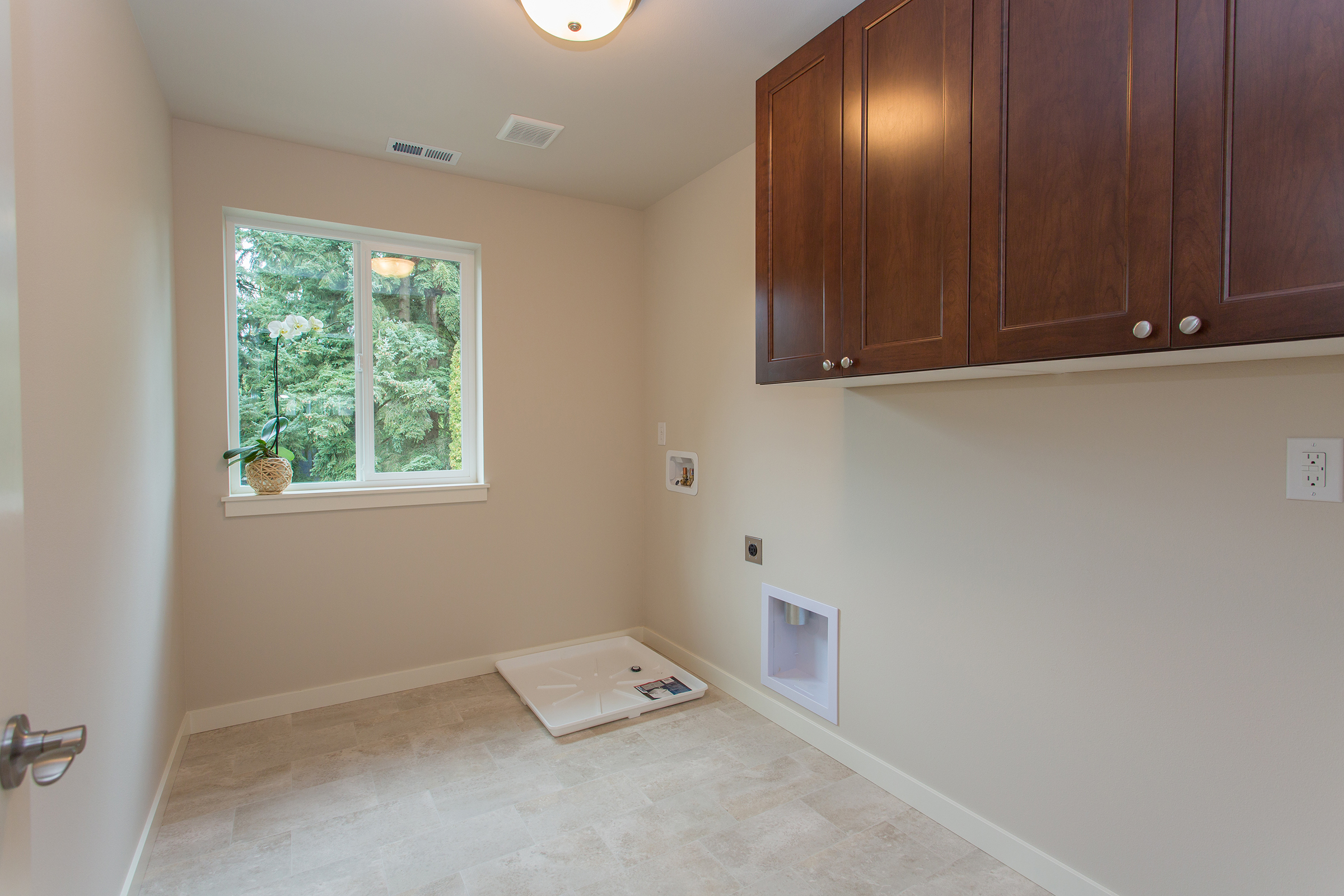 Property Photo: Upper level laundry room 9523 132nd Ave NE  WA 98033 