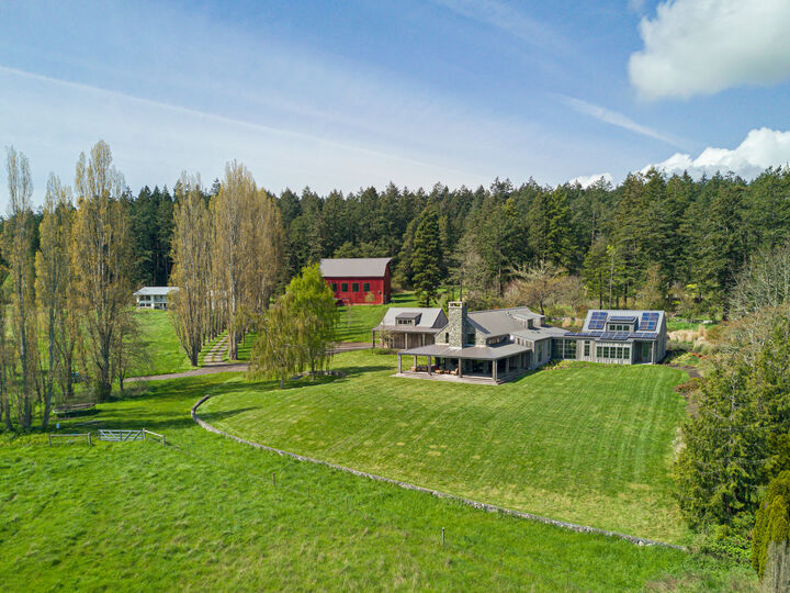Property Photo:  2553 C  Cattle Point Road  WA 98250 
